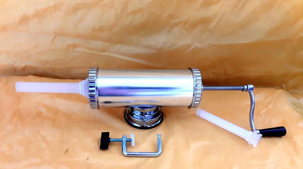 Aparat pentru umplut carnati orizontal INOX NOU - 95 Lei