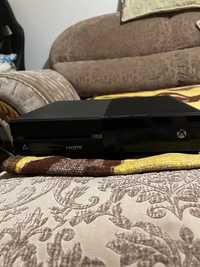Xbox One Elite 1 TB + cablu HDMI + 3 jocuri + controller