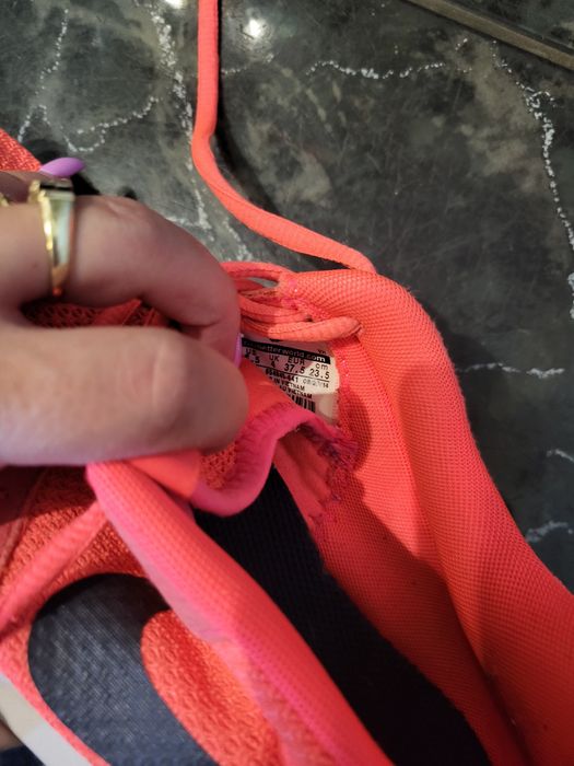 Дамски маратонки Nike