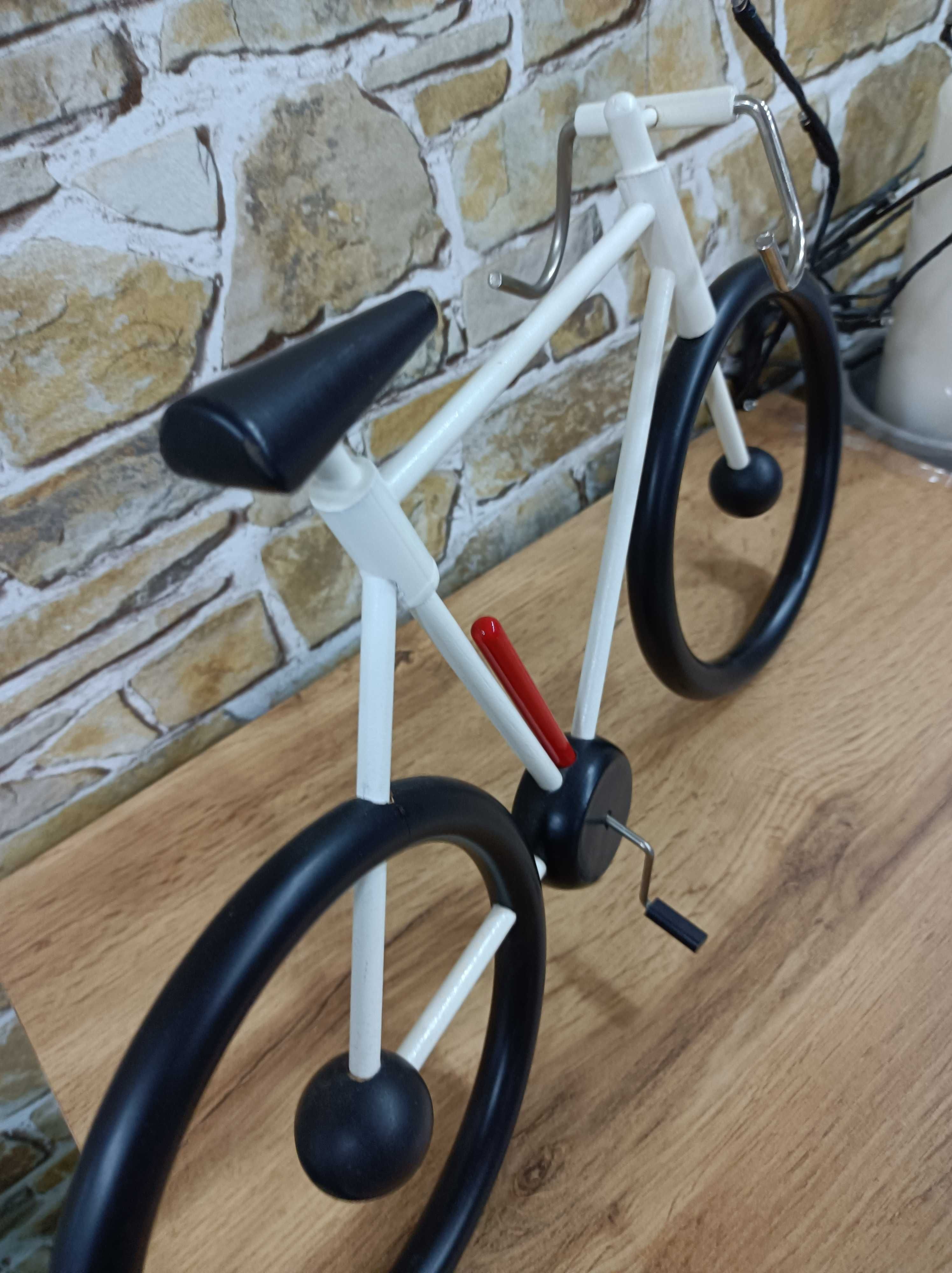 Vilac Френско дървено колело окраса / колекционерско