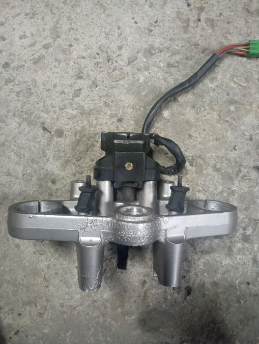 Контактен ключ Suzuki Bandit / GSF 600