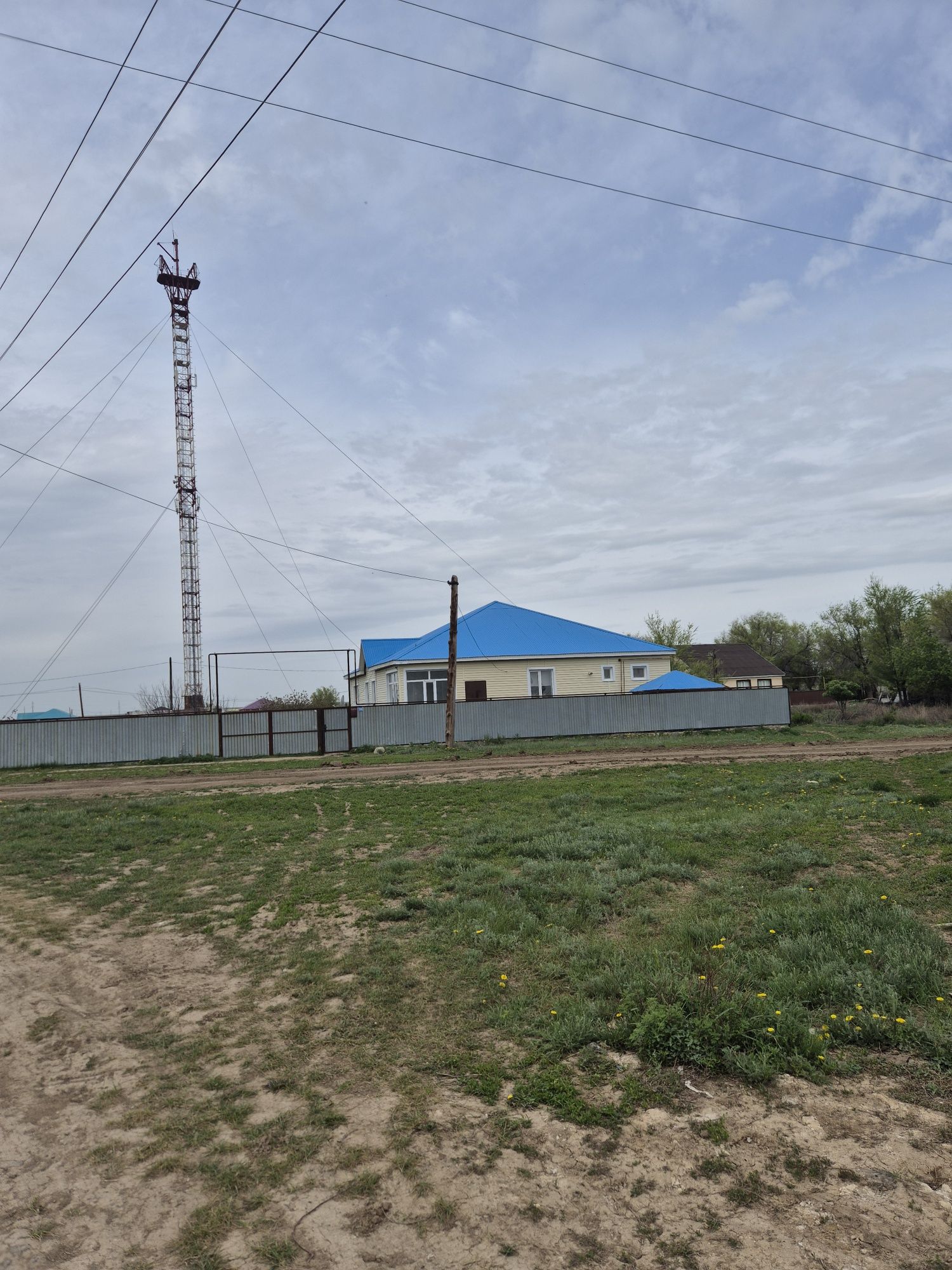 продам дом.уй сатылады