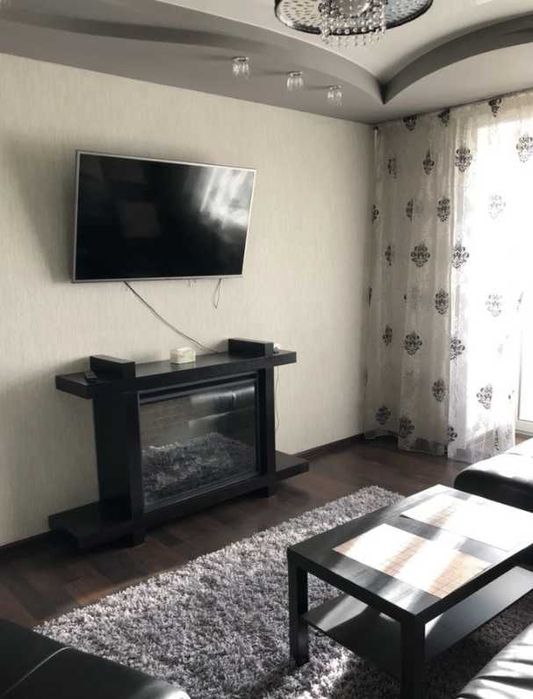 Дава се под наем Тристаен апартамент в Пловдив, Гагарин - 88 кв.м за 387.6 € - Снимка #1