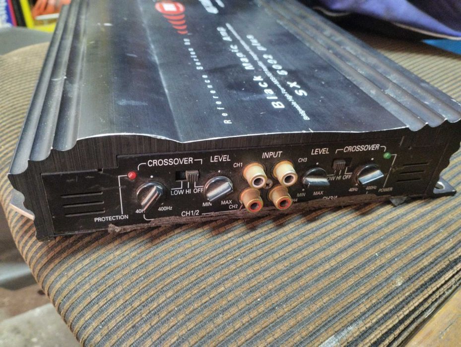 Усилитель акустики