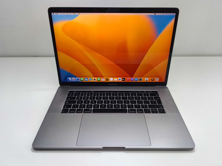 Laptop MacBook PRO 15 TOUCHBAR  Retina I7 SSD Factura + GARANTIE