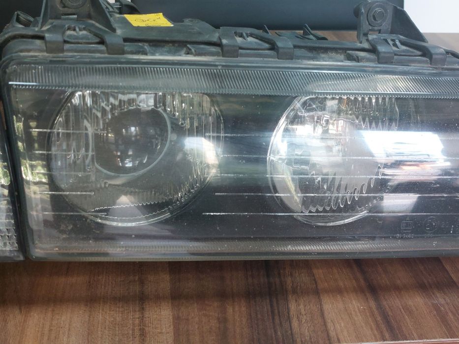 Оригинални фарове BOSCH за BMW E36