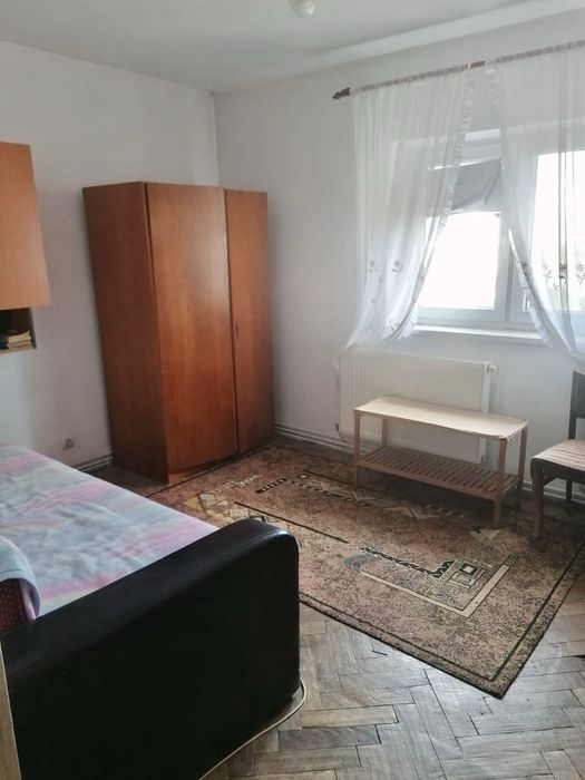 Inchiriere apartament 2 camere