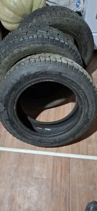 Шины автомобильные