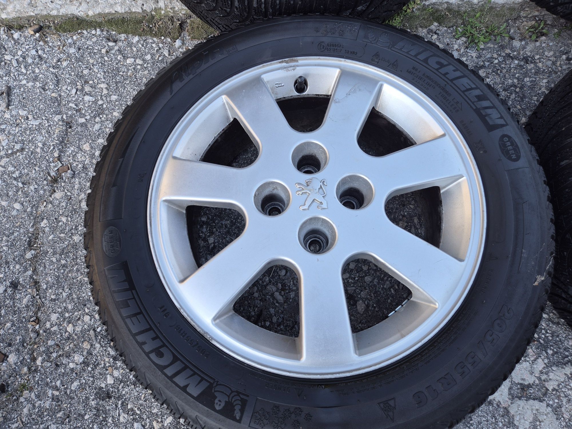4х108/16 с гуми Пежо Ситроен 4x108/16 Peugeot Citroen
