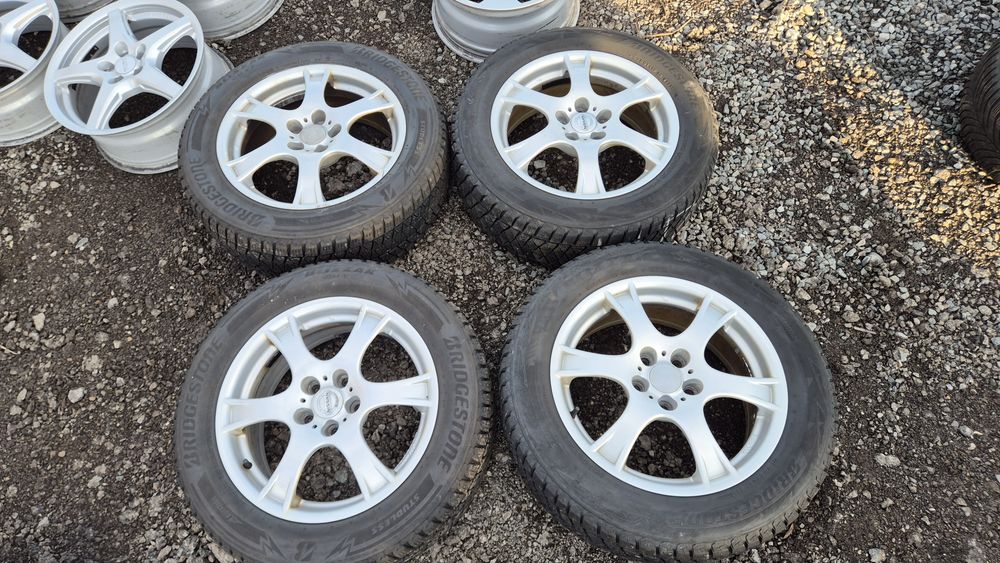 Джанти RIAL Нисан 5/114.3 Nissan 5x114.3

Употребявани, Шумен