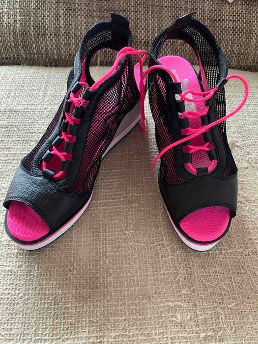 Vand sandale Puma noi 37