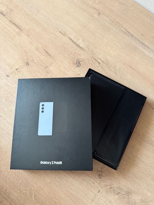 Продается Samsung Z Fold 5