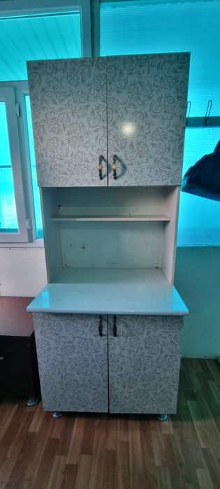 Кухонныи гарнитур