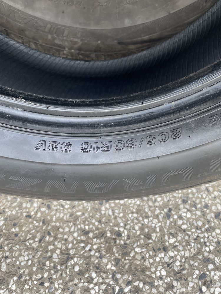 Bridgestone Легни Гуми 205х60х16