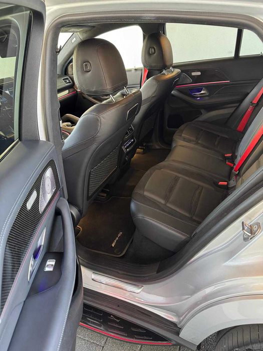 Mercedes Benz GLE 63 AMG S 4 MATIC + hibrid 634 CP