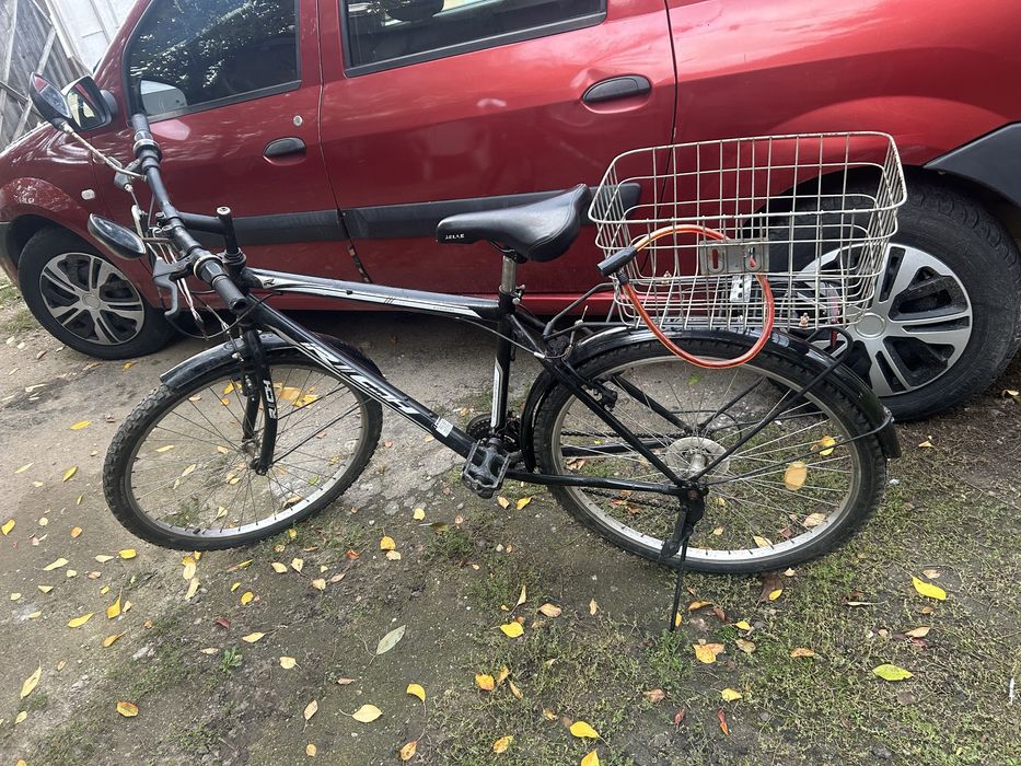 Vand bicicleta impecabila