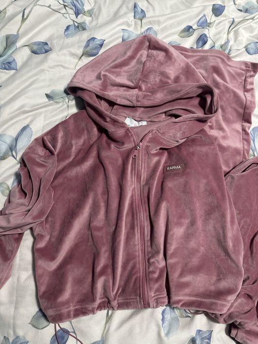 Дамски екип Karma