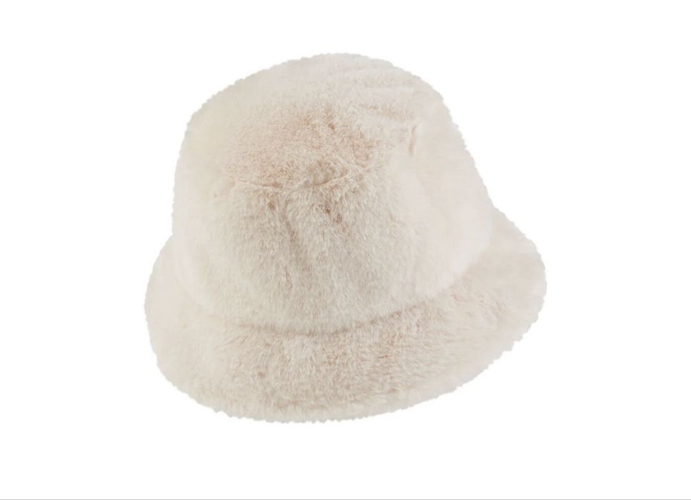 Шапка NIKE тип идиотка