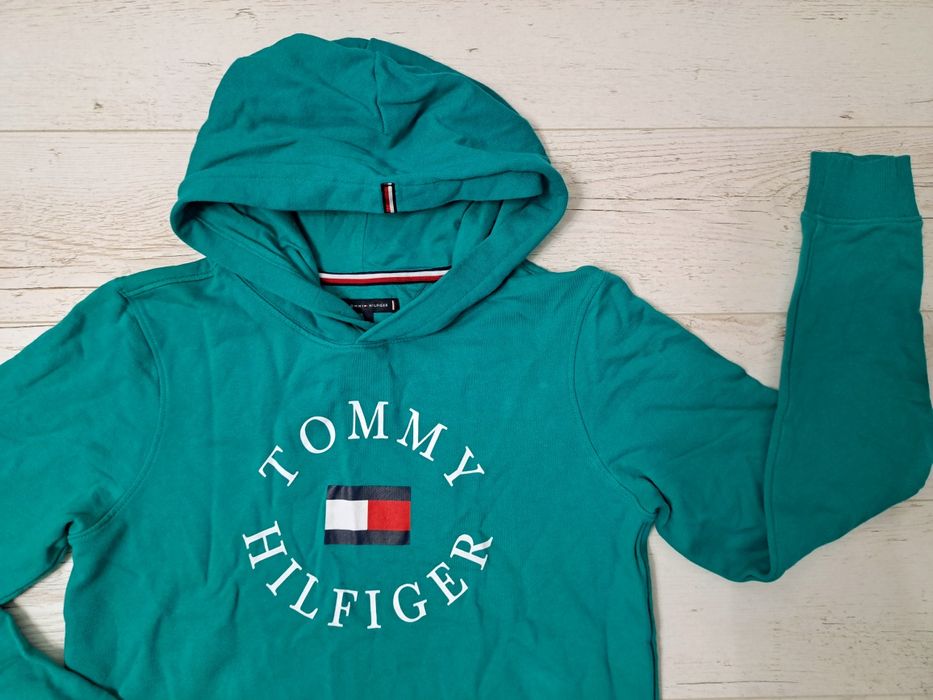 Tommy Hilfiger-Ориг. Суичър