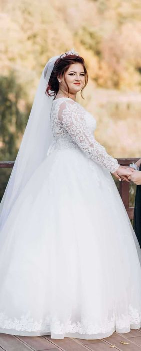 Vând rochie de mireasă Iasi