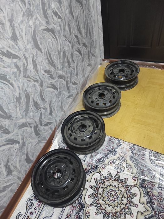 Продам диски r13
