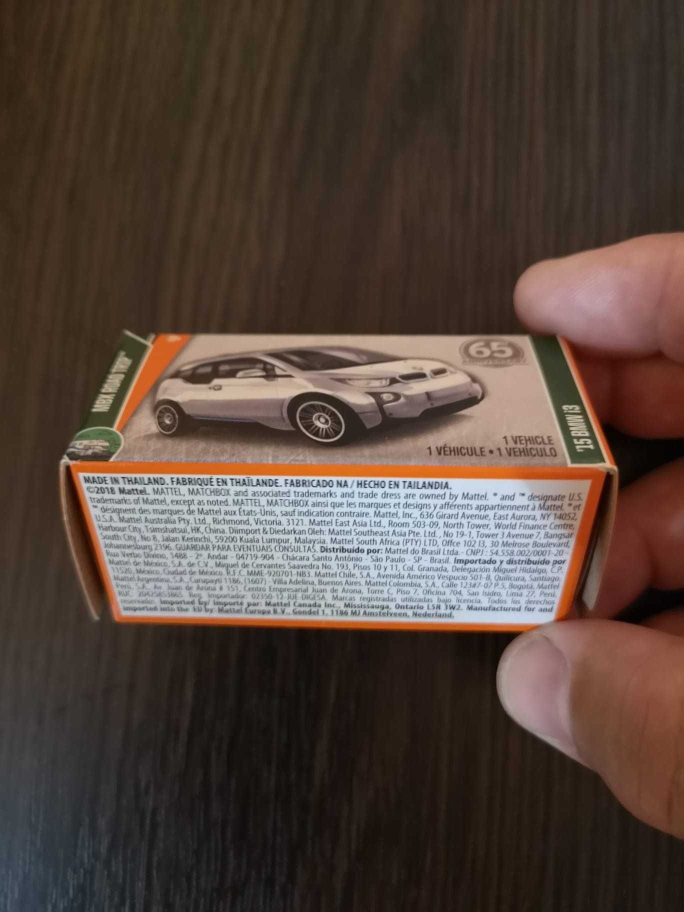 Mașinuțe Matchbox Premium Power Grabs BMW M3 E30 Shell, BMW i3