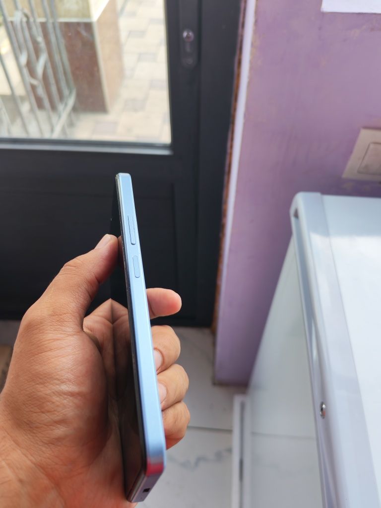 Redmi A3 yengide
