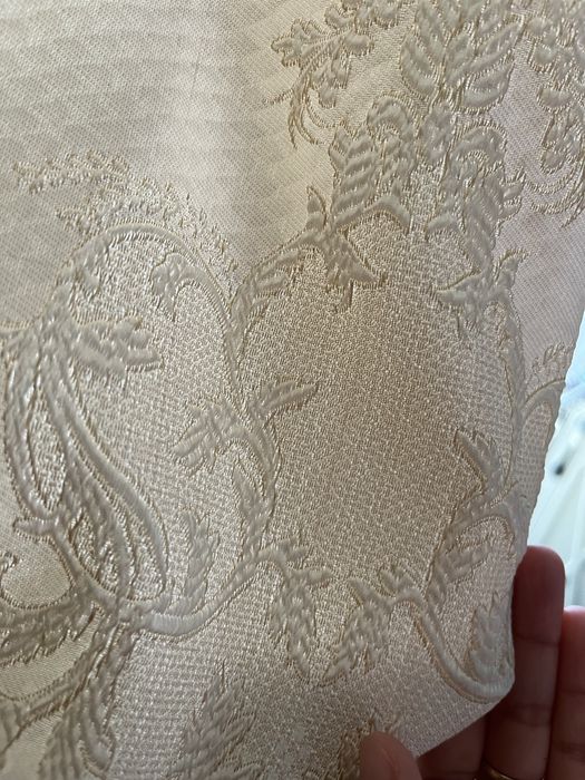 Шторы 2 штуки и тюль белый