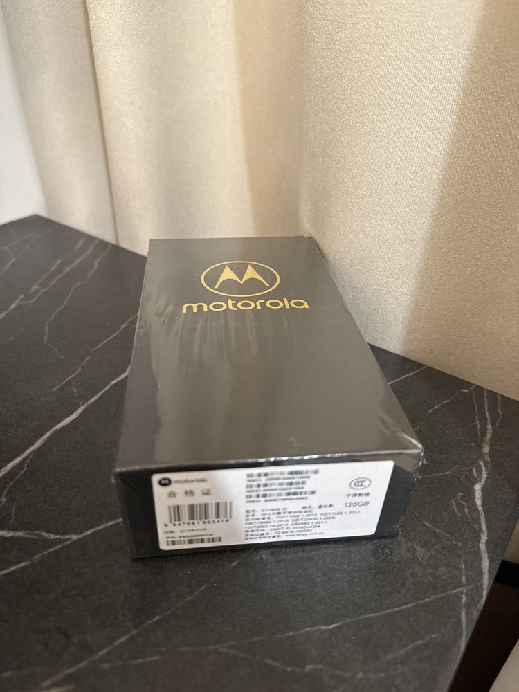 Новый Motorola Z3 6/128