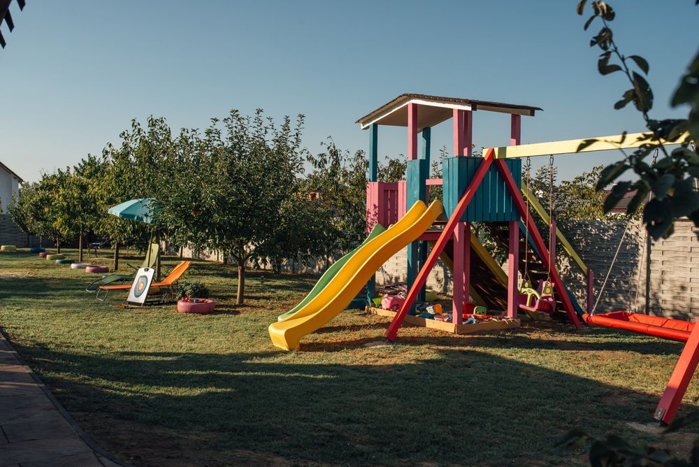 Locatie pentru petreceri private in regim self catering.