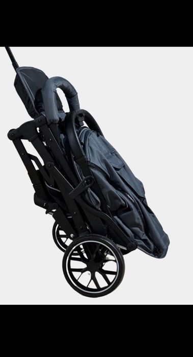 Детская коляска для новорожденных