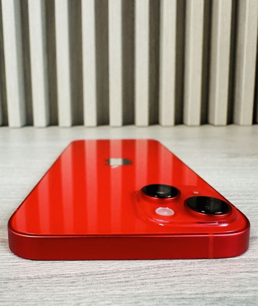 iPhone 14 RED , 92% bateria