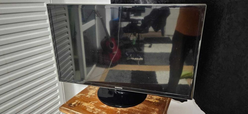 Televizor Samsung 71 cm