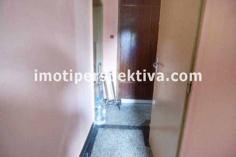 Продава се Тристаен апартамент в Пловдив, Христо Смирненски - 86 кв.м за 1047 €/кв.м - Снимка #9