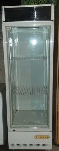 Холодильник рабочем состоянии