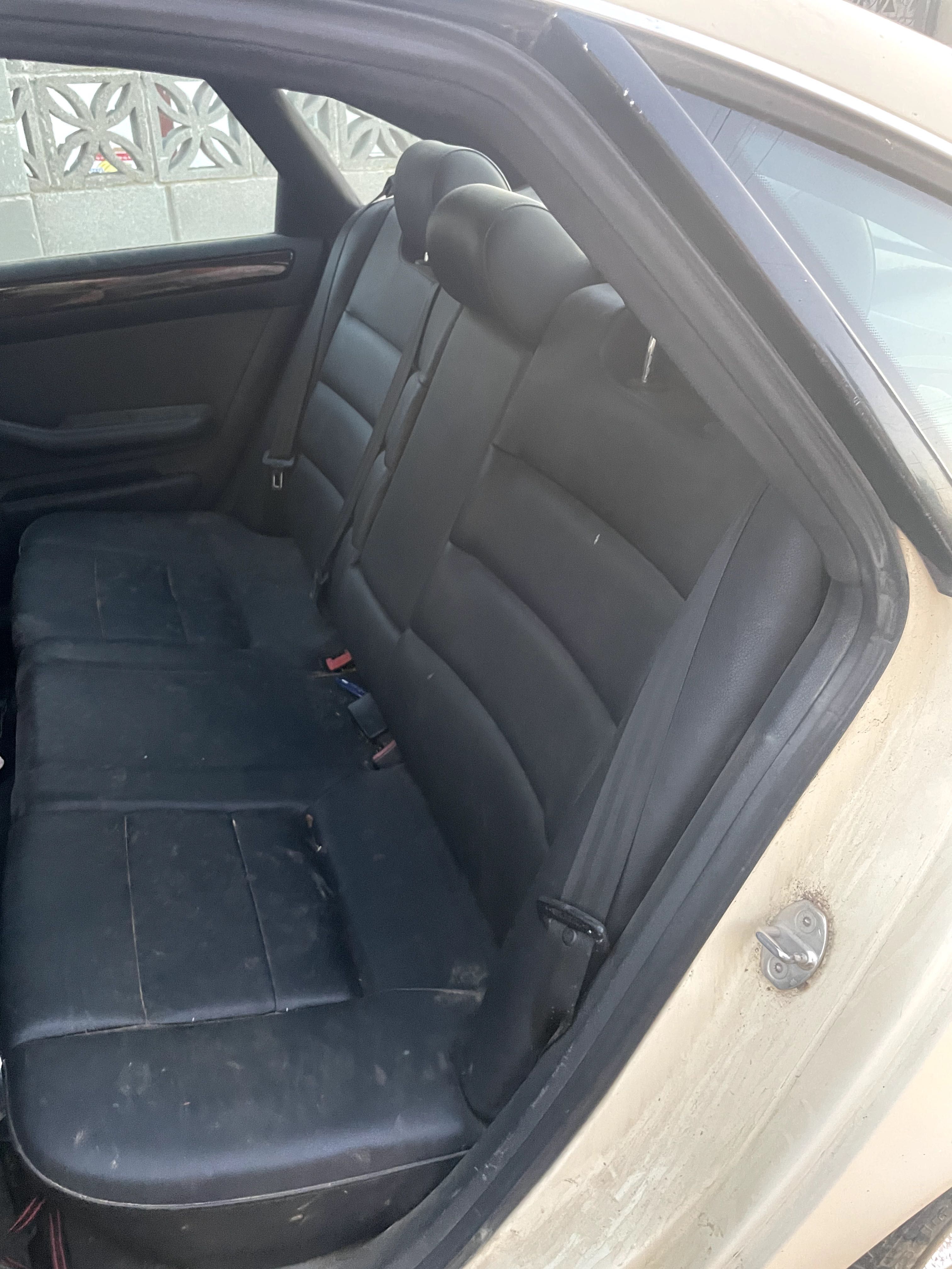 Audi A6 C5 2000 на части