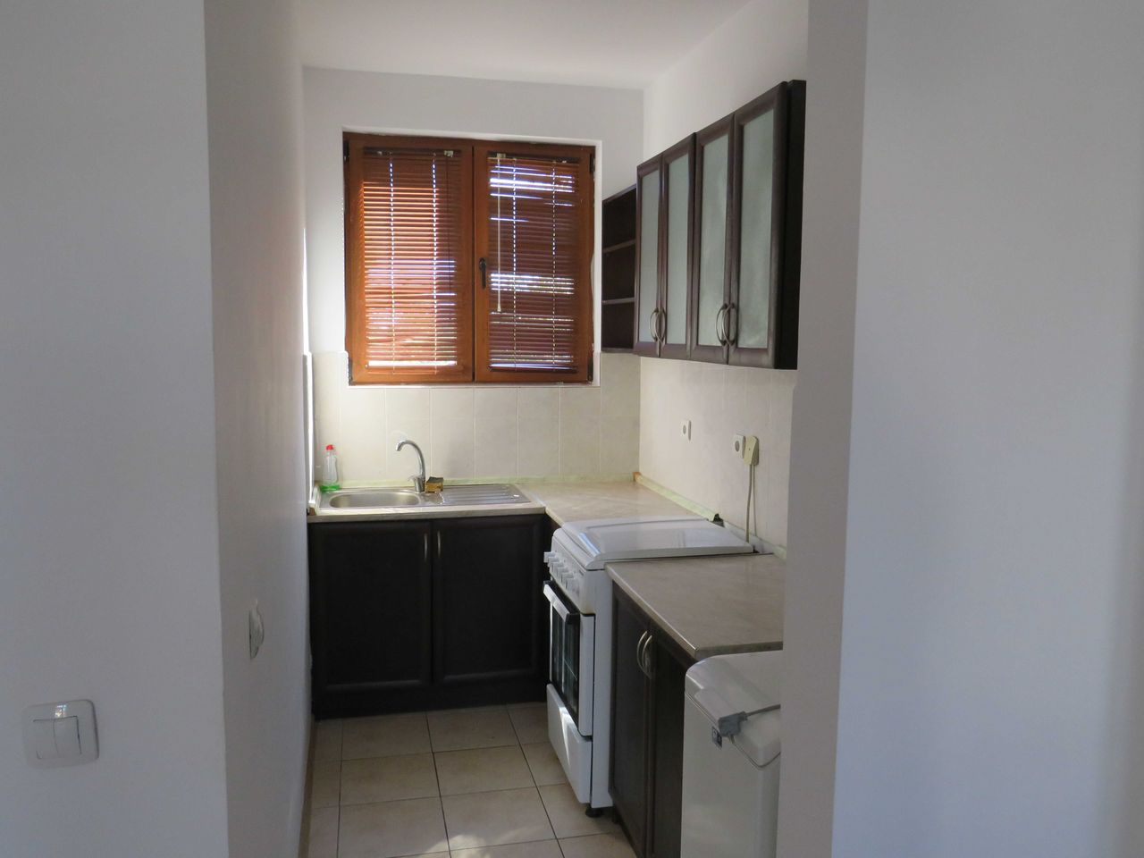 Продава се Къща в Долна баня - 90 кв.м за 945 €/кв.м - Снимка #2