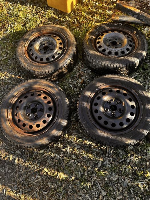 Jante cu cauciucuri noi 195 60 r16C
