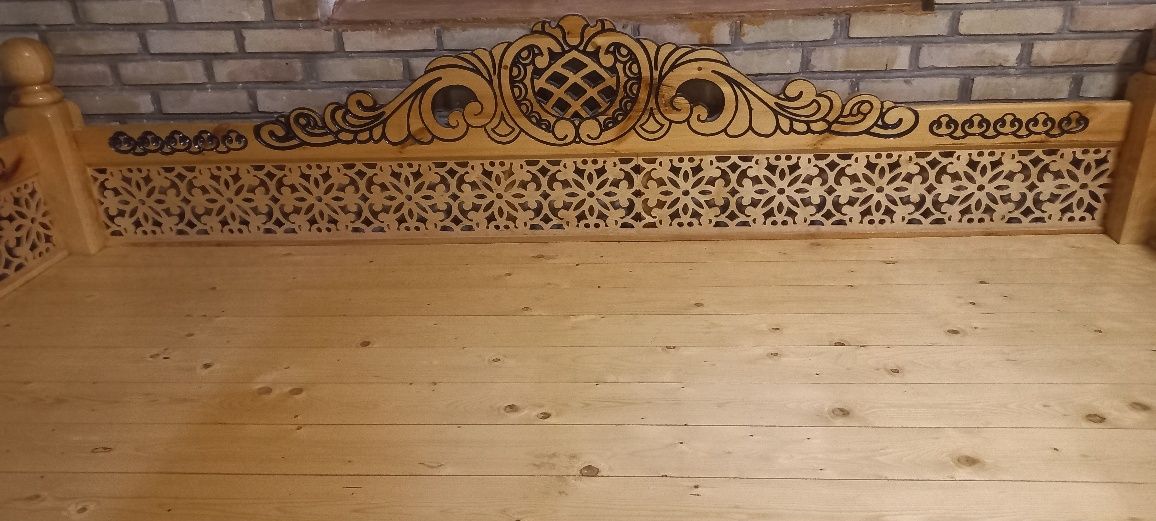Кароват, тапчан-карт сотилади.