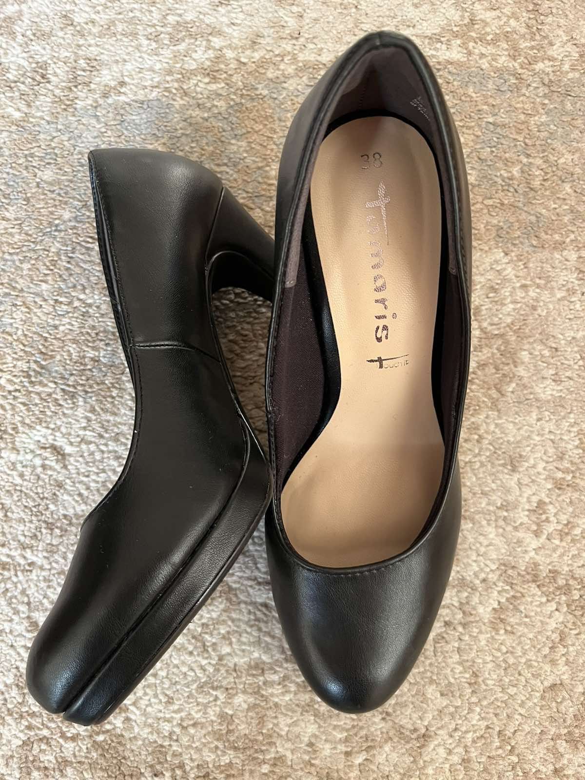 Елегантни обувки Tamaris, размер 38, чисто нови