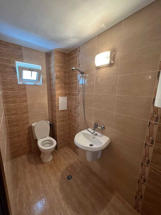 Дава се под наем Магазин в Бургас, Център - 50 кв.м за 300 € - Снимка #2