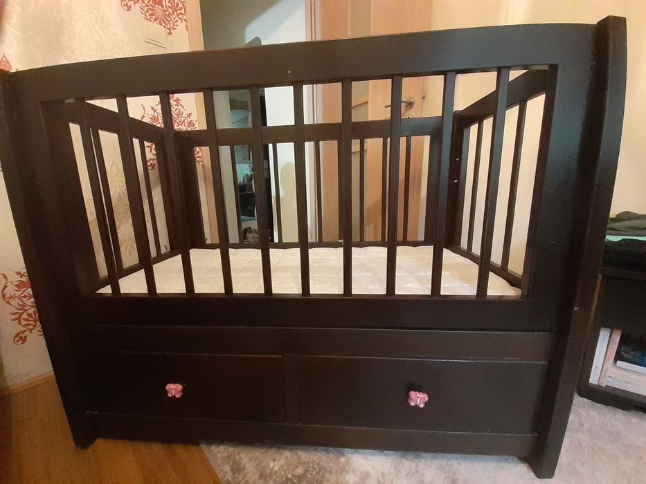 Patut bebe, lemn masiv cu saltea cocos 8 cm