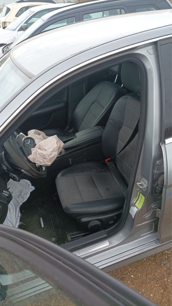 Mercedes C320 на части