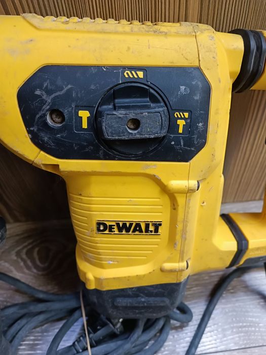 DEWALT D25481K-QS Къртач Перфоратор