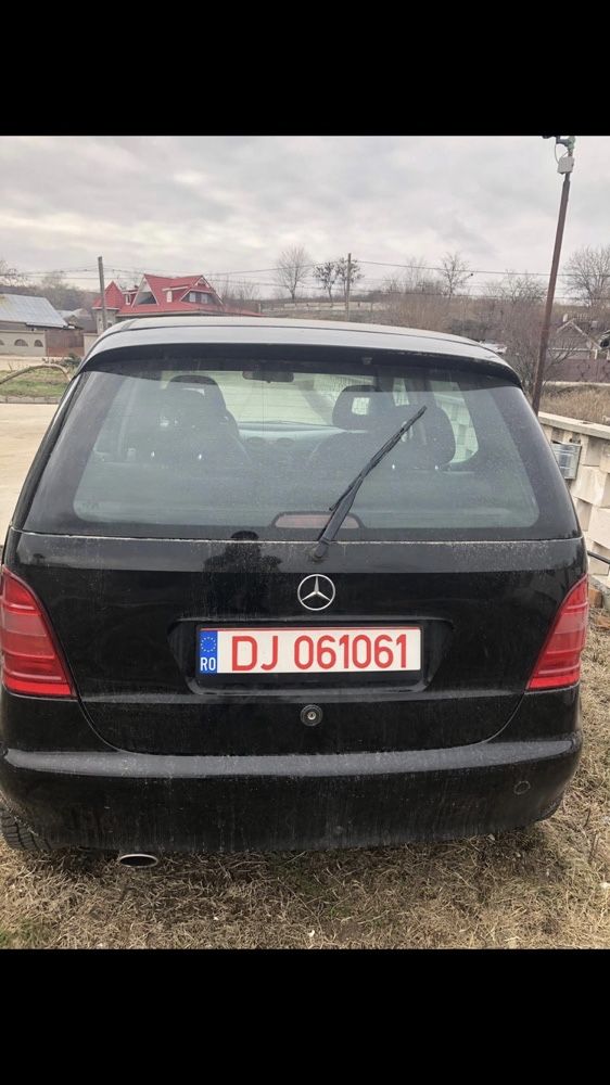 Tripla Mercedes a class și vaneo