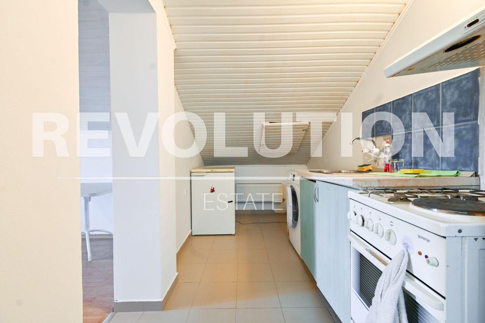 Дава се под наем Етаж от къща в Банкя - 55 кв.м за 357 € - Снимка #2