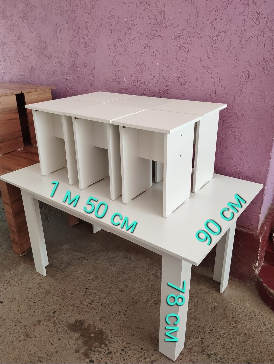 Кухонный стол новый