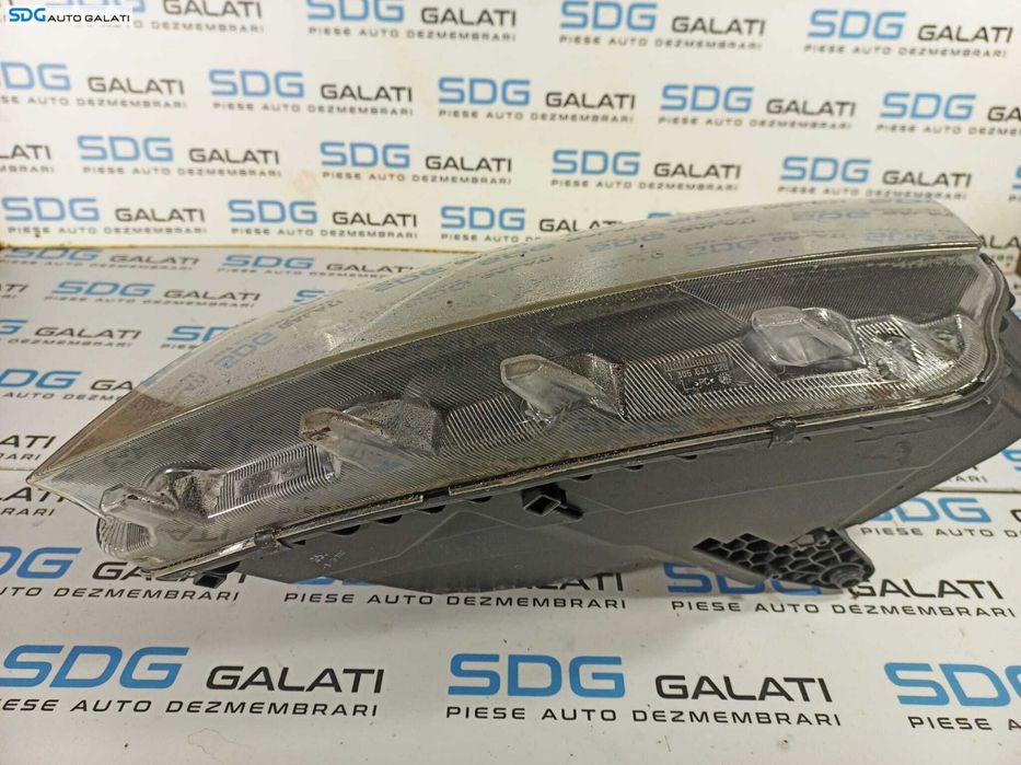 Far Stanga FARA Xenon Skoda Octavia 3 2013 - 2017 Cod 5E2941015 [L1077]