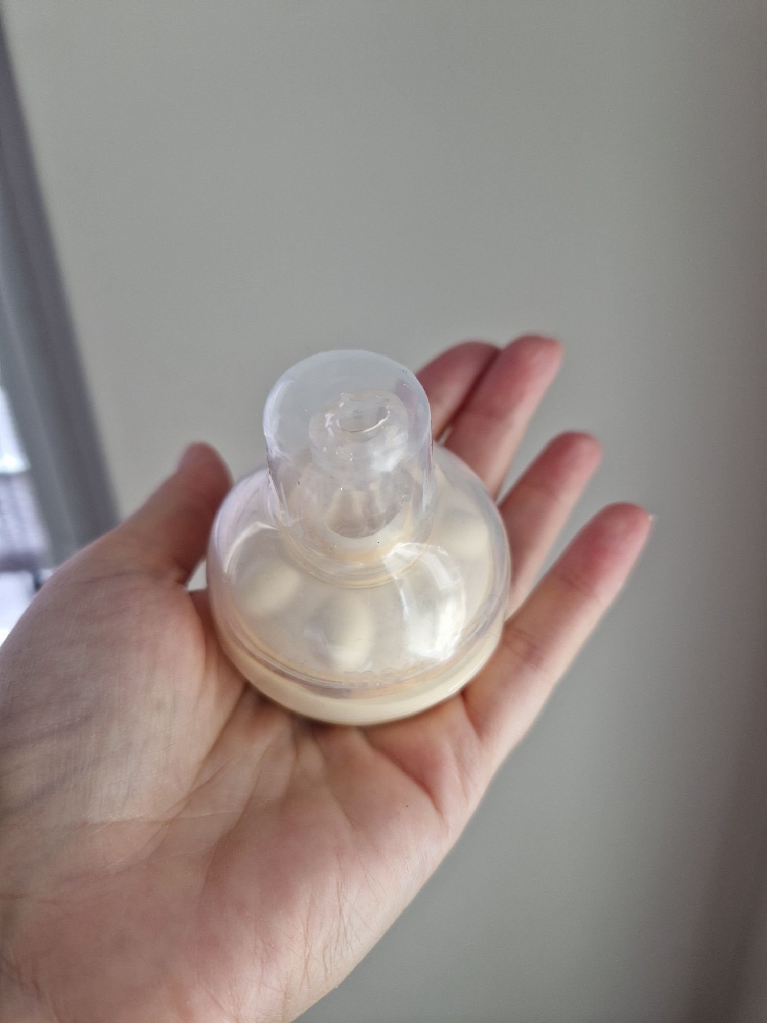 Двуфазна ръчна помпа за кърма Medela