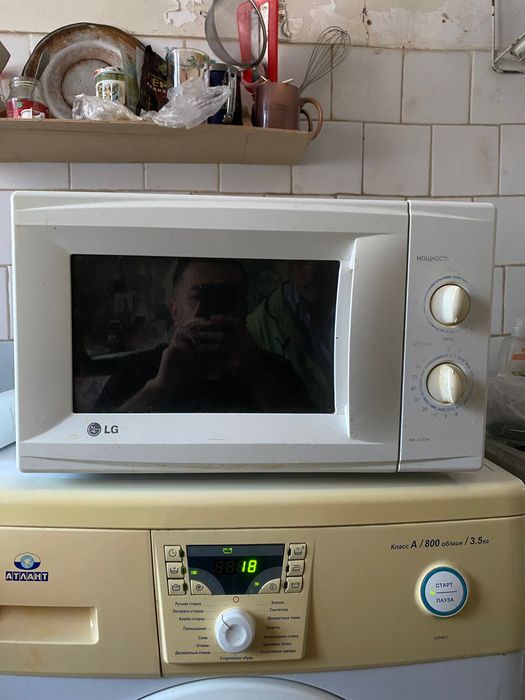 Продам микроволновую печь